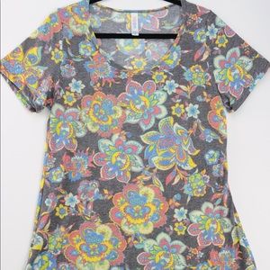 Lularoe Classic T. Size Med